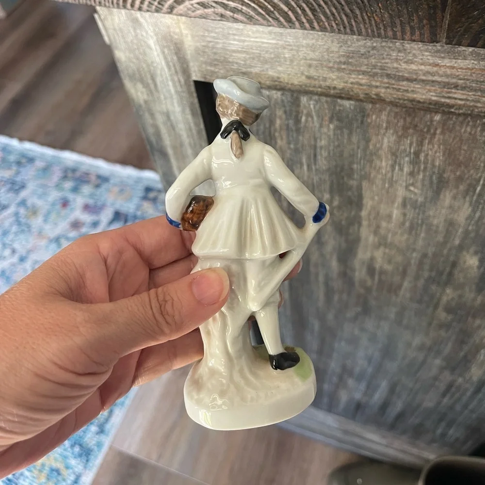 Vintage Porcelain Figurines Pair – Colonial Boys/ Men – Hand Painted – 5” Tall